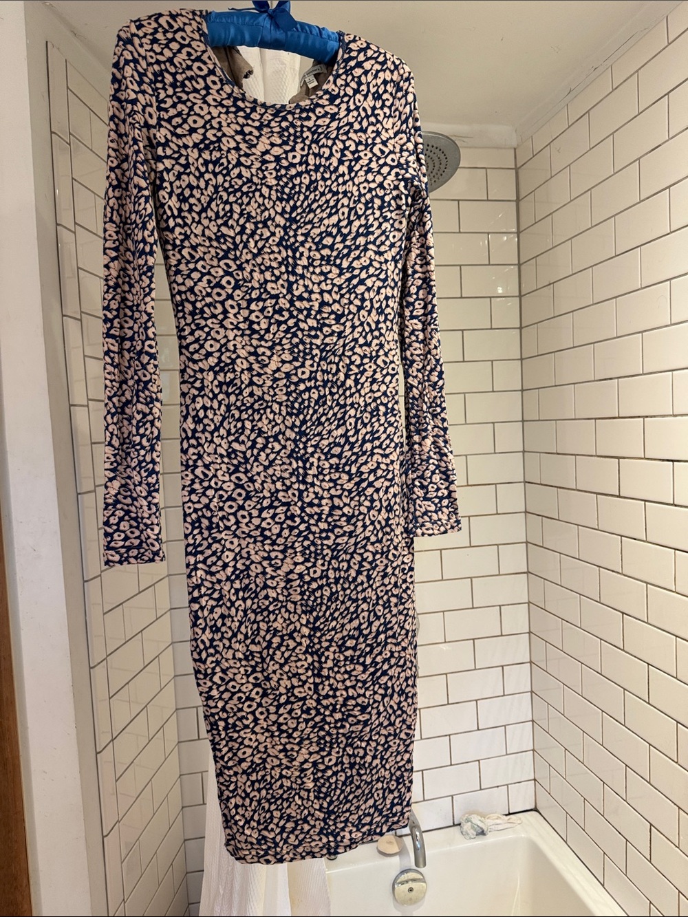 Lucca Couture boutique, body-con Long-Sleeve Navy and Cream Printed Maxi Dress
